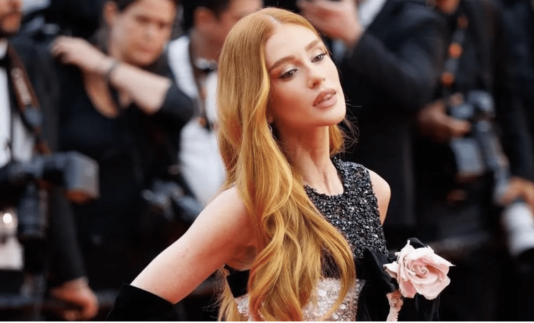 Marina Ruy Barbosa entra no Top 10 das mais bem vestidas do mundo e passa Rihanna e Selena Gomez